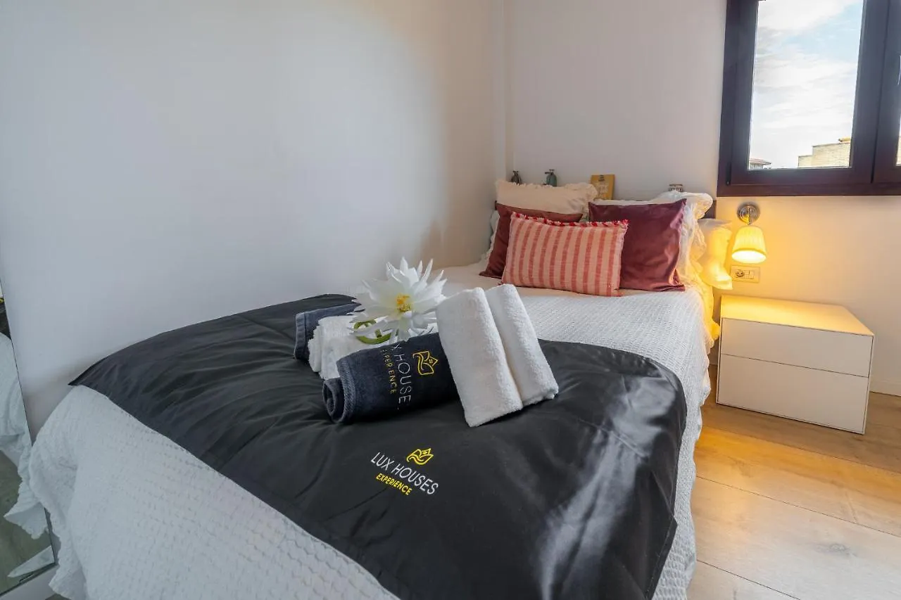 Prázdninový dům Vila Residencial Bella Donna Lux House, Jacuzzi Y Piscina Privada Lloret de Mar